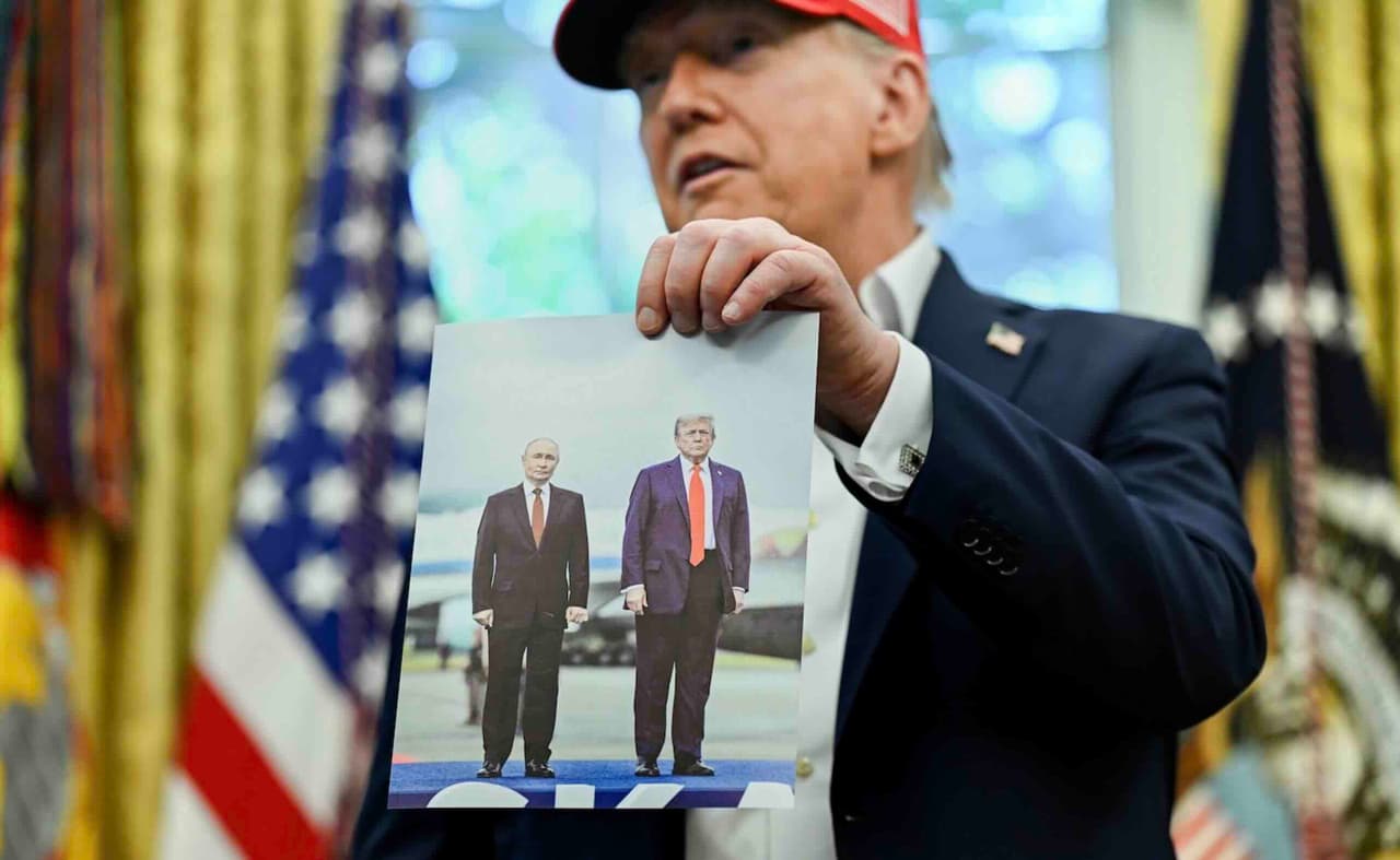 Trump jau užbaigė dešimt karų ir laukia Putino, jei pastarasis gerai elgsis, pasaulio futbolo čempionate
