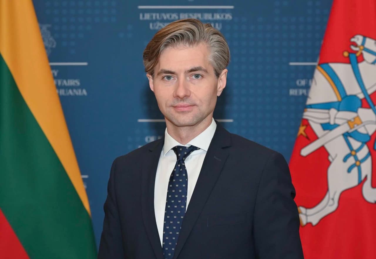 Nausėdos Budrys Liuksemburge svarsto Europos ir pasaulio likimą