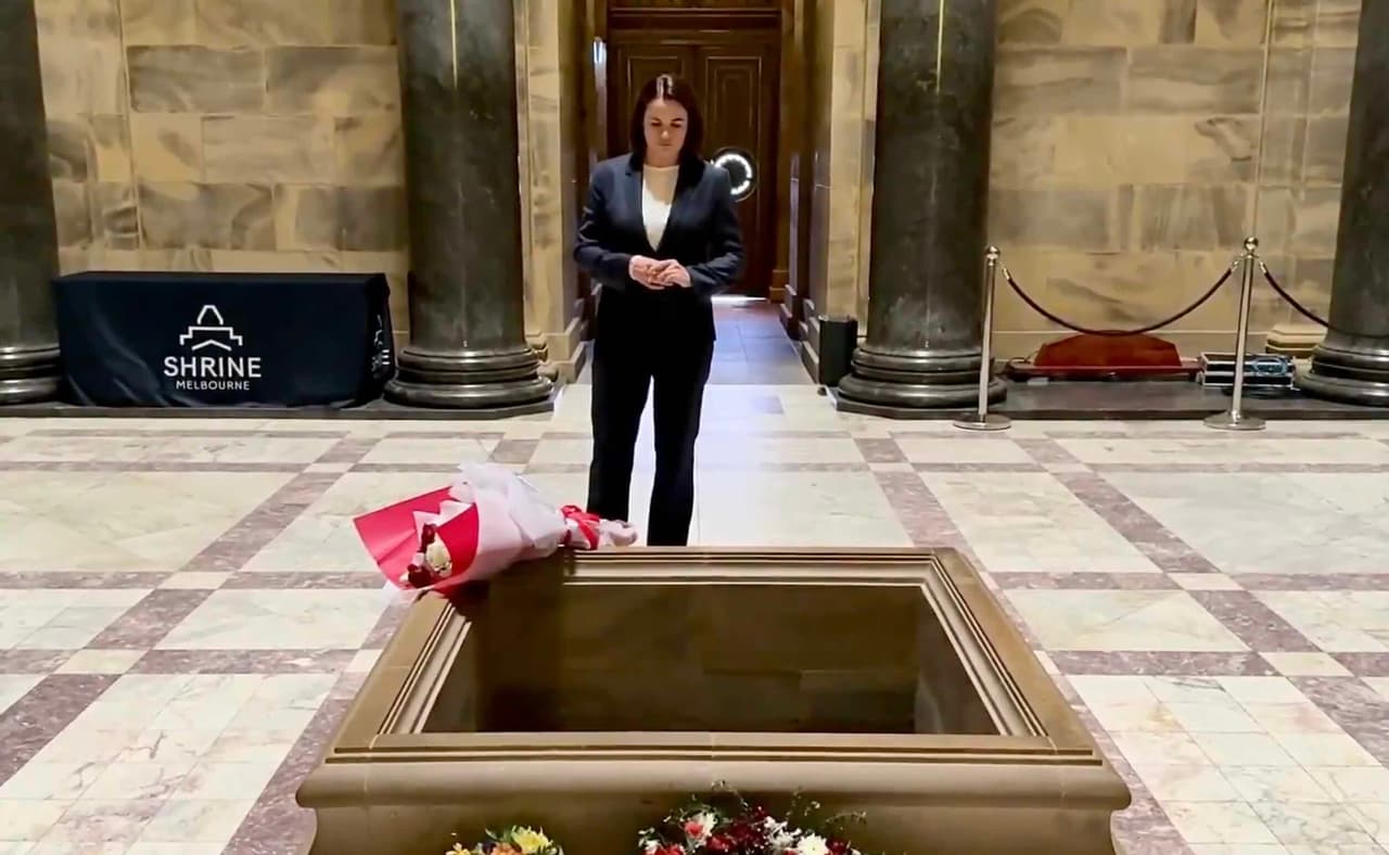 Baltarusijos prezidentė Australijoje pagerbė ANZAC karius