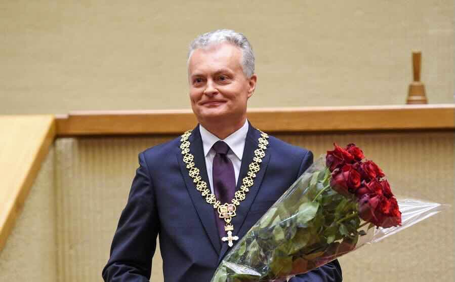 Lietuva tarp septynių pasaulio lyderių, siekiant pasiimti Rusijos pinigus ir paskolinti Ukrainai