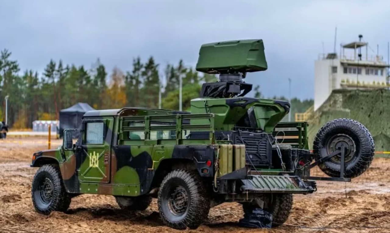 Sustiprinta Lietuvos oro erdvės gynyba: įsigyti naujos kartos „SAAB Giraffe X1“ radarai