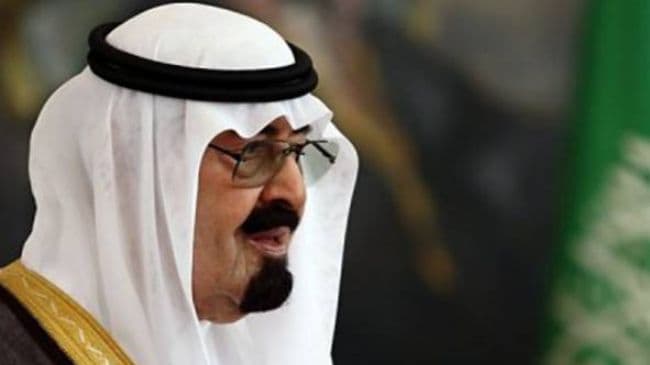 89 metų Saudo Arabijos karalių Abdulą bin Abdulazizą ištiko klinikinė mirtis