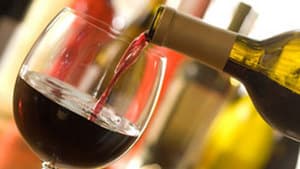 Seime nuo birželio bus leidžiama prekyba silpnu alkoholiu